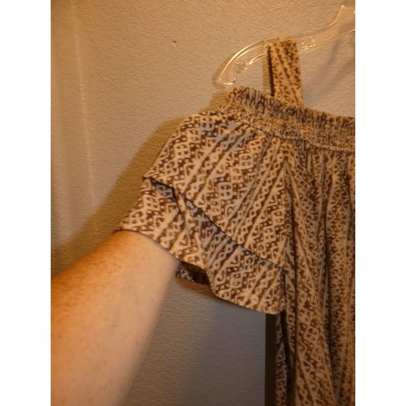 Women's Tank top open shoulder blouse, Chico's Brand, Size Large - Picture 3 of 6